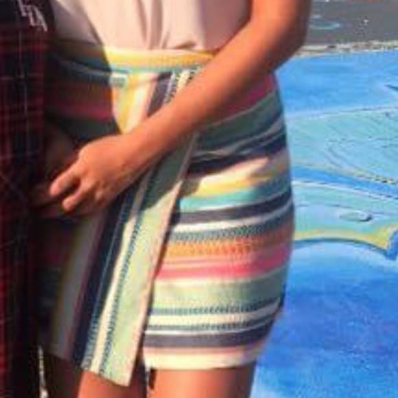 Gianni Bini colorful mini skirt - Picture 4 of 6